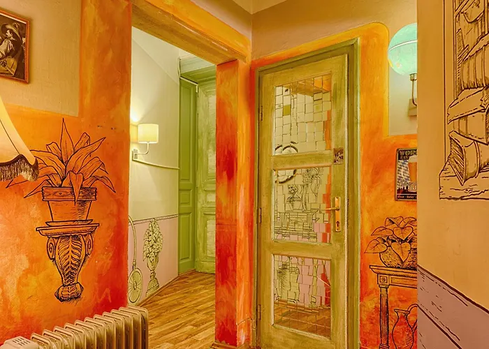 Lavender Circus Hostel, Doubles & Ensuites Budapeşte